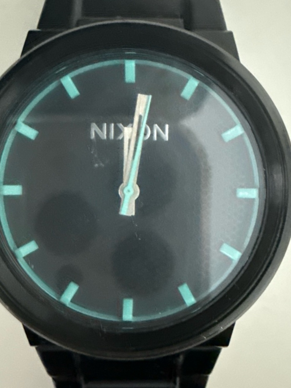 Watch back - Picture 2 of 4